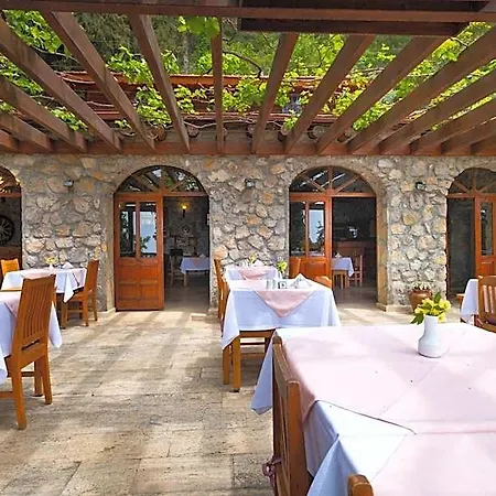 Watermill Hotel