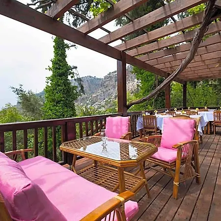 Watermill Hotel